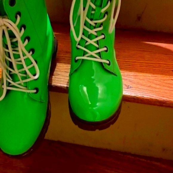 Shoes - 🍀St. Patrick’s Day Patent Leather Boots